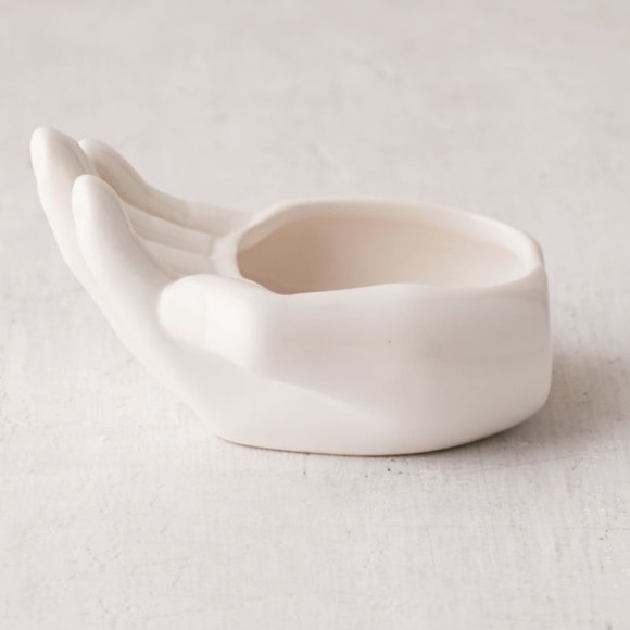 Urban Outfitters Other - URBAN OUTFITTERS HAND ASHTRAY
